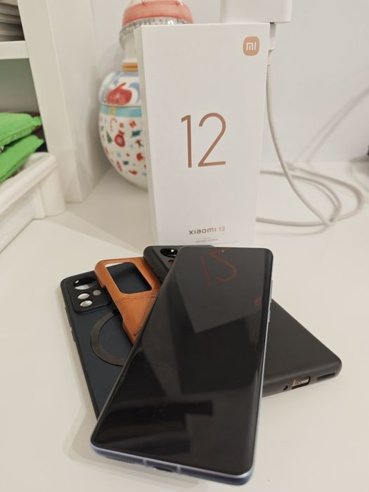 Смартфон xiaomi 12