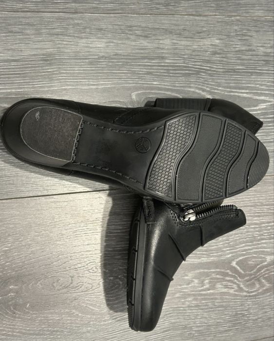 Pantofi piele naturala Jana. 39