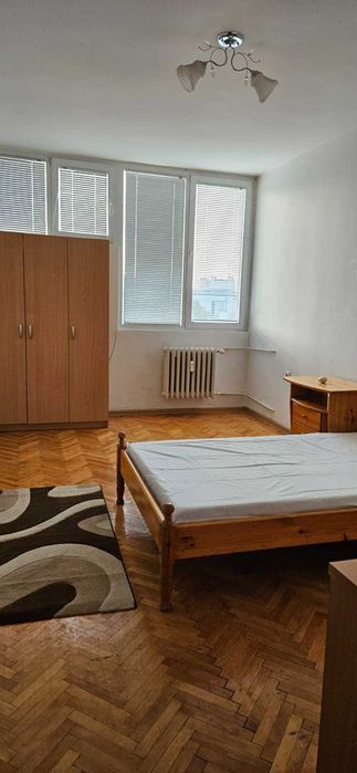 Двустаен апартамент в кв. Лозенец, от собственик.