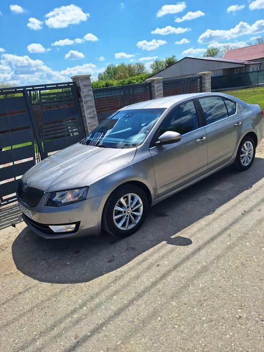 Vând Skoda octavia