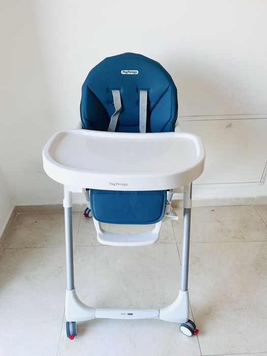 Scaun Masa Peg Perego Prima Papa Follow Me - ca nou, complet, reglabil