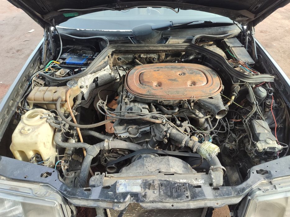 Продам Мерседес 124