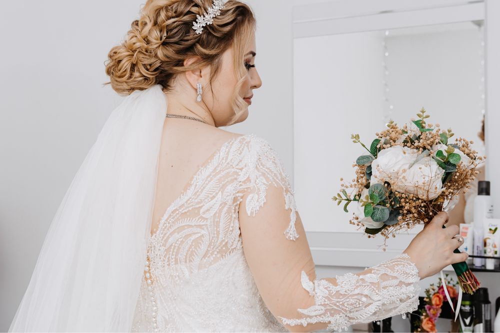 Булчинска рокля