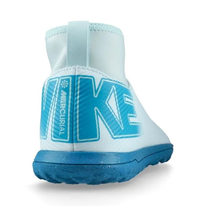 Футболни детски маратонки Nike