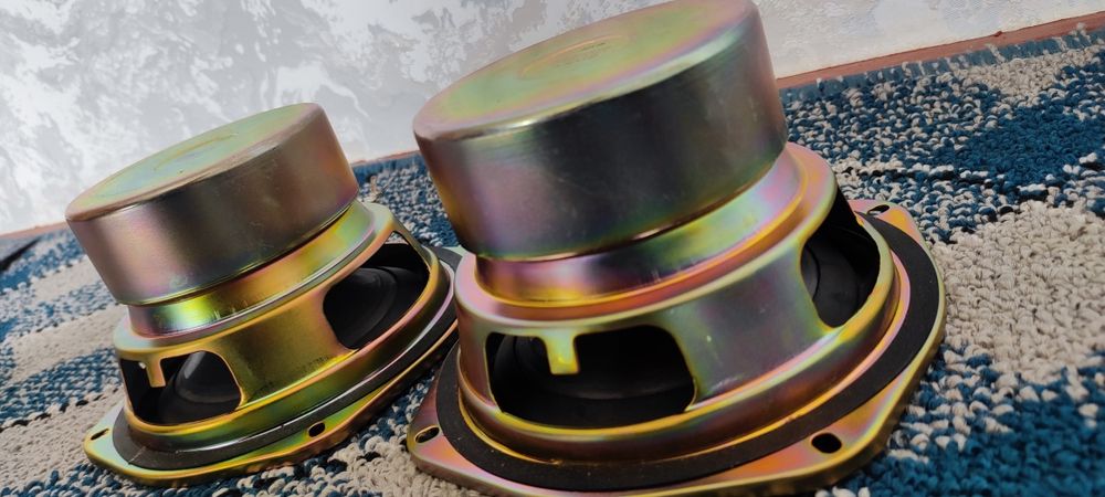 SONY Indonesia Moshniy Kalonka