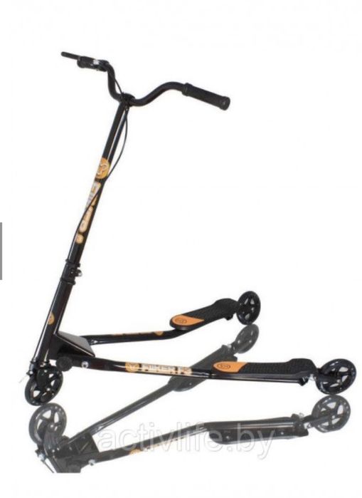 Продам самокат Fliker F3
