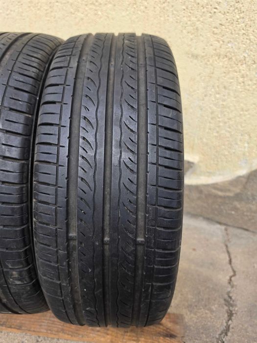 4 бр. летни гуми 195/55/16 Kumho 4,5-5 mm DOT 1916