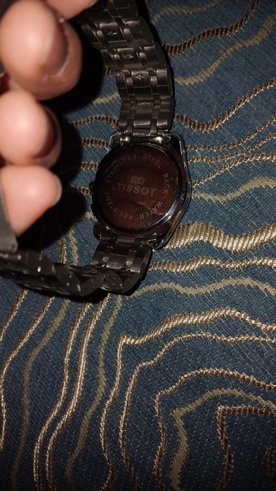 Наручные часы TISSOT