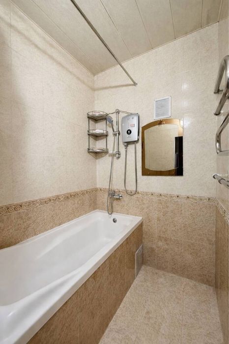 Продается 4х комнатная квартира Электроаппарат Мирабад  Жк Гринвич