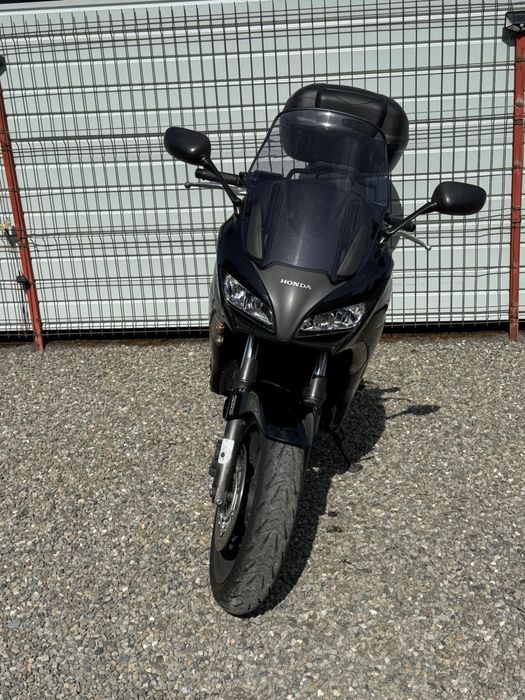 Honda cbf 1000 f