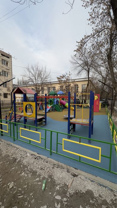 Резиновое покрытие для детских площадок