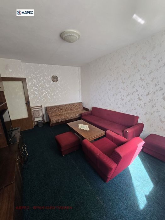 Продава се Двустаен апартамент в Плевен, Сторгозия - 56 кв.м за 1215 €/кв.м - Снимка #3