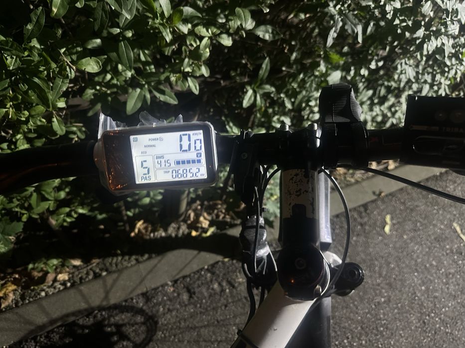 Kit Bicicleta electrica hub motor 250w 2 baterii