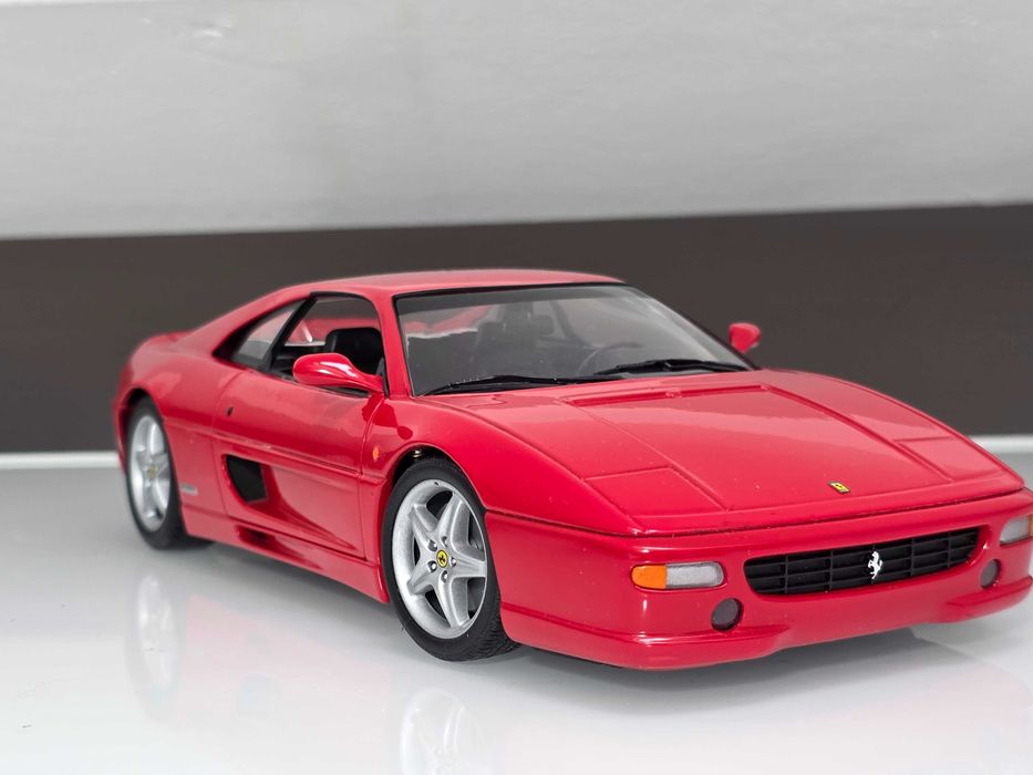 Macheta Auto Colectie 1/18 UT Models Ferrari F355 Berlinetta