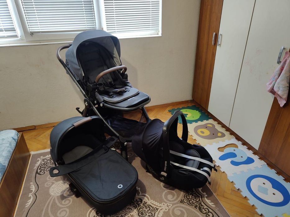 MAXI COSI :Бебешка количка 3в1,стол за хранене,гимнастика,гнездо,проходилка. ПАКЕТНА ЦЕНА: 400 €