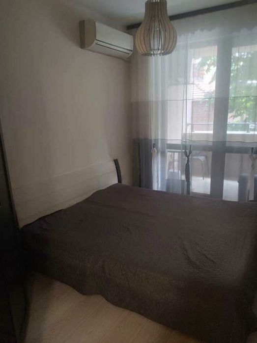 Дава се под наем Двустаен апартамент в Пловдив, Кършияка - 65 кв.м за 375 € - Снимка #3