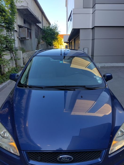 Лека автомобил Форд Фокус