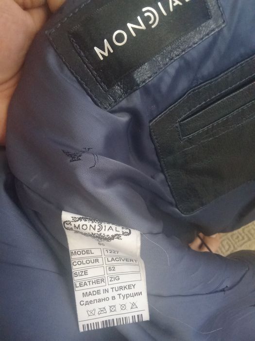 Продам куртку кожаную 10000