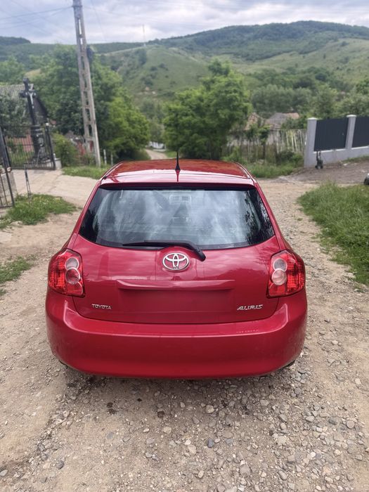 Vand Toyota Auris