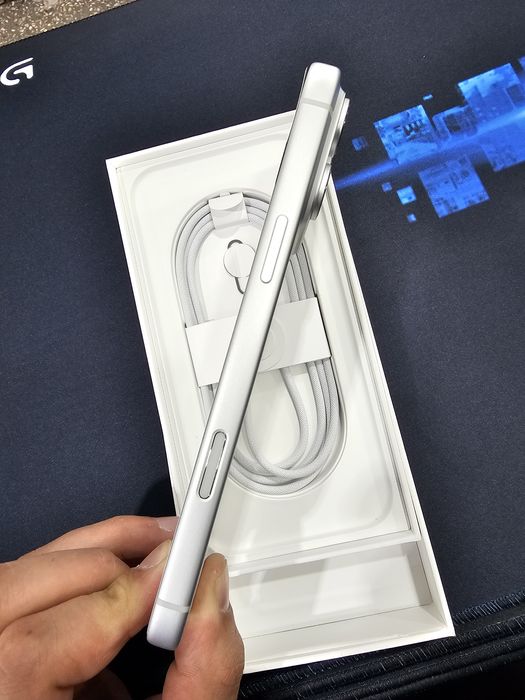 Iphone 17 Pro Max 2TB Silver 1-Sim ZA/A