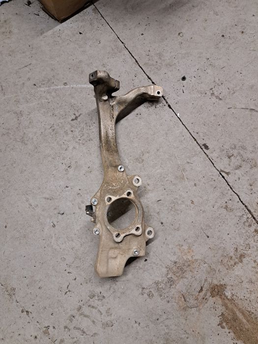 Fuzeta stanga fata audi a6 c6