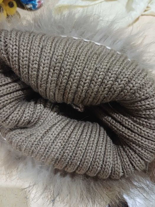 Продам женскую шапку