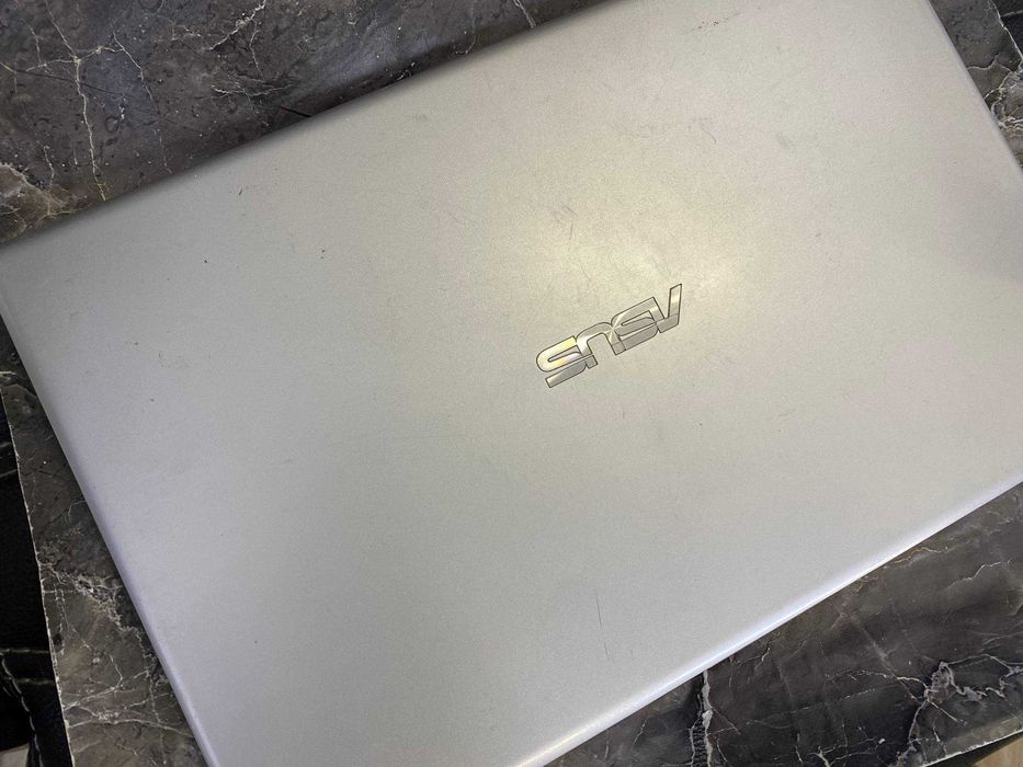 Ноутбук Asus (Астана, ул.Сыганак 54) Лот: 980604