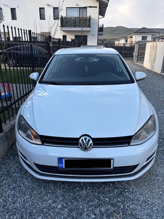 Vând Volkswagen Golf VII 2015 1.6 TDI Trendline - BlueMotion , Euro 6, Consum foarte mic