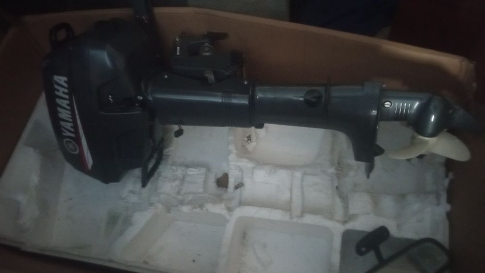 Продам мотор практически новый.