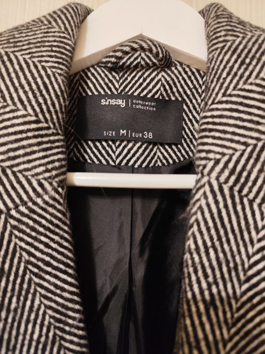 Дамско палто, 60лв.