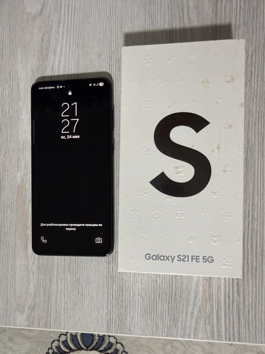 Смартфон Samsung Galaxy S21 FE 5G 6/128