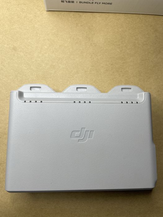 Vand Drona Dji Neo ca noua