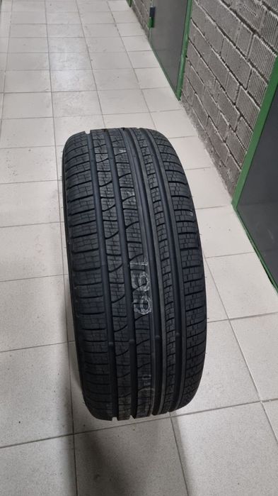 Комплект шин Pirelli