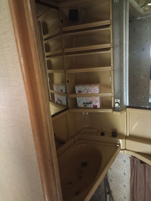 Кемпер Mitsubishi L300