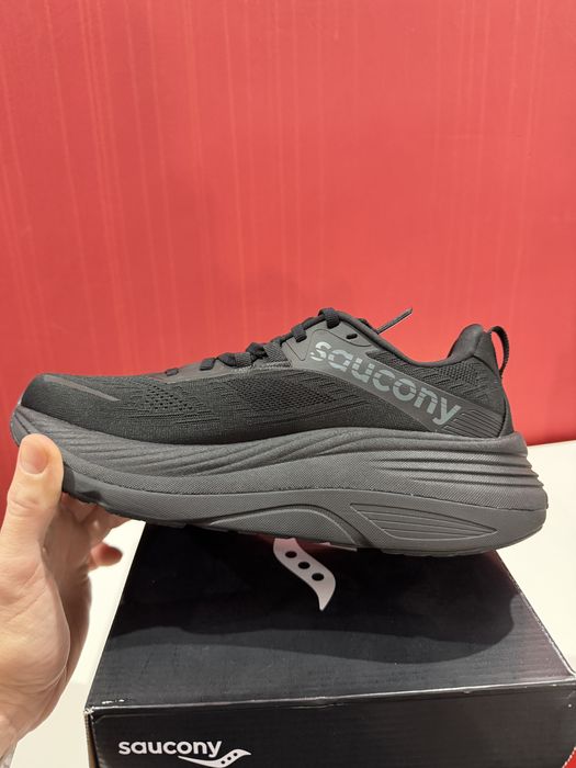 Adidasi Saucony Hurricane 24 Marimea 41 noi in Cutie