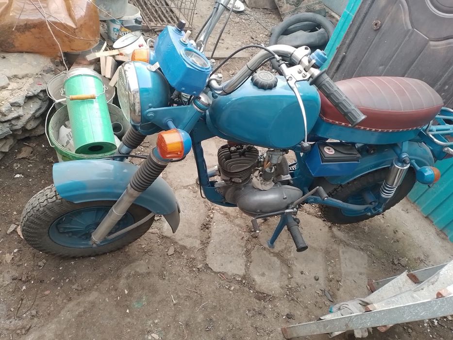 Продам мопед с минсковским двигателем