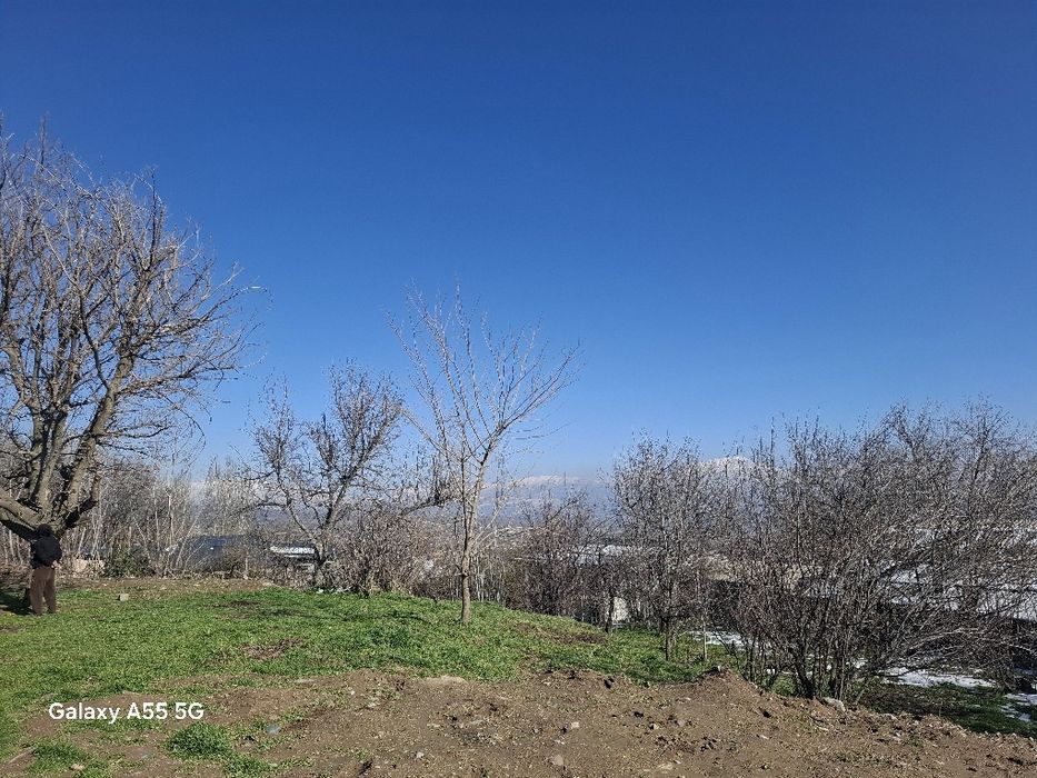 Oqtosh tomonda manzarali joy