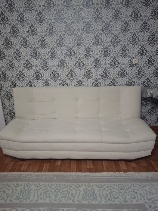 Продам диван новый