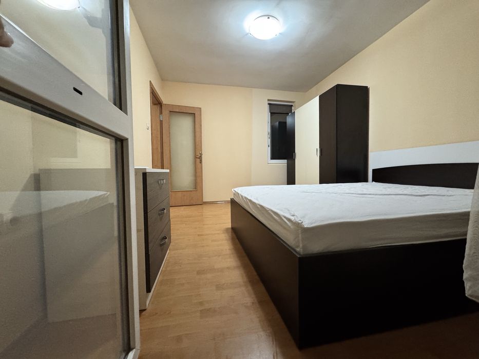 Продава се Двустаен апартамент в Бургас, Братя Миладинови - 60 кв.м за 1258 €/кв.м - Снимка #4