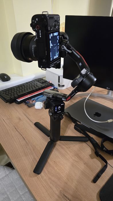 DJI Ronin RS4 Combo