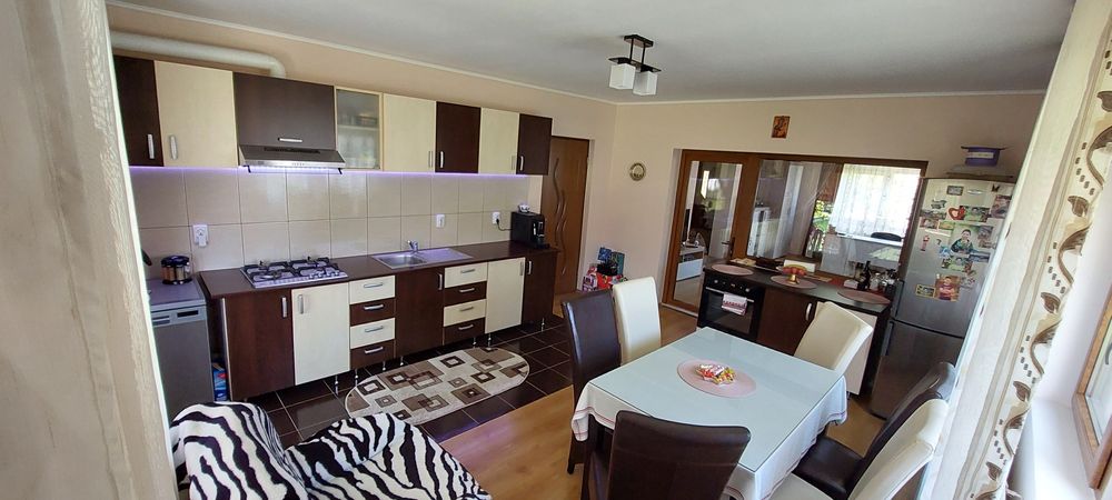 Casă de vânzare în Ampoița, com. Meteș - la 10 km de Alba Iulia