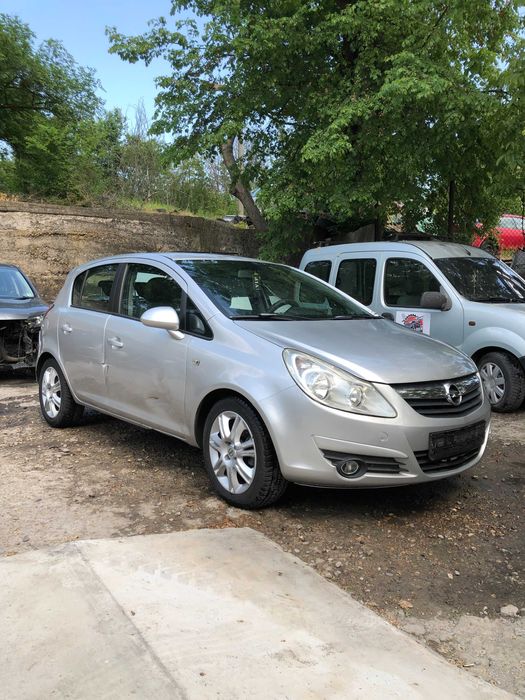 НА ЧАСТИ: Opel Corsa D 1.2i 16V ECOTEC 80 к.с. 2008 г.