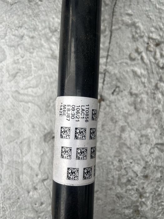 Задни полуоски БМВ Х1, Ф48 (poluoski bmw x1, f48)