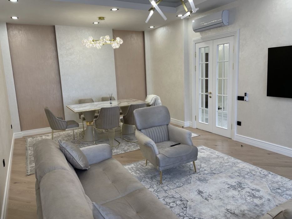 Срочно сдается премиум квартира 3/8/8 94 квадратных в ЖК Gardens