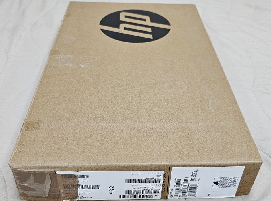 Лаптоп HP 15s НОВ