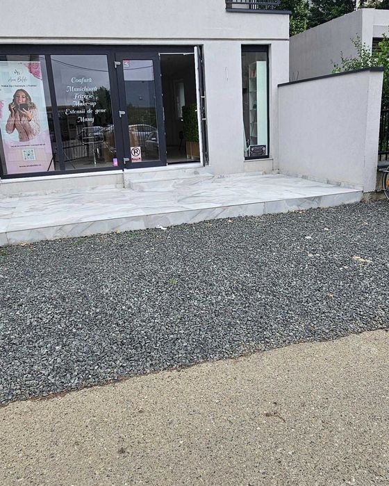 Închiriez o camera si posturii într-un salon nou de înfrumusețare