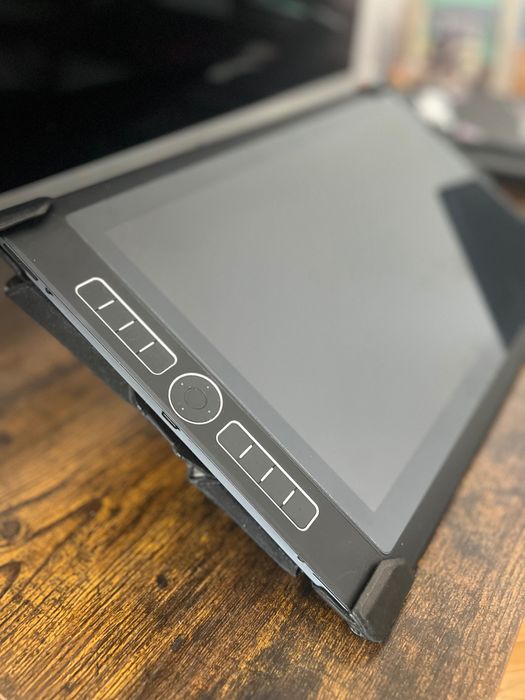 Wacom Mobile Studio Pro