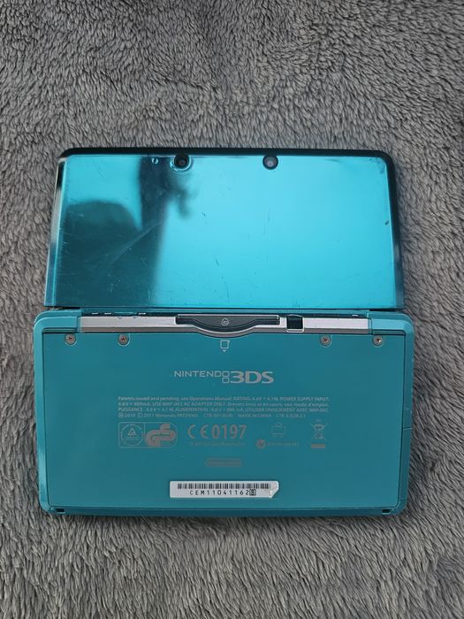 Nintendo 3ds aqua blue