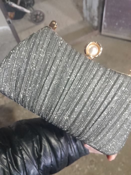 Сумка мощная красивая