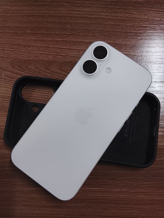 Обменяю Айфон 16 128гб